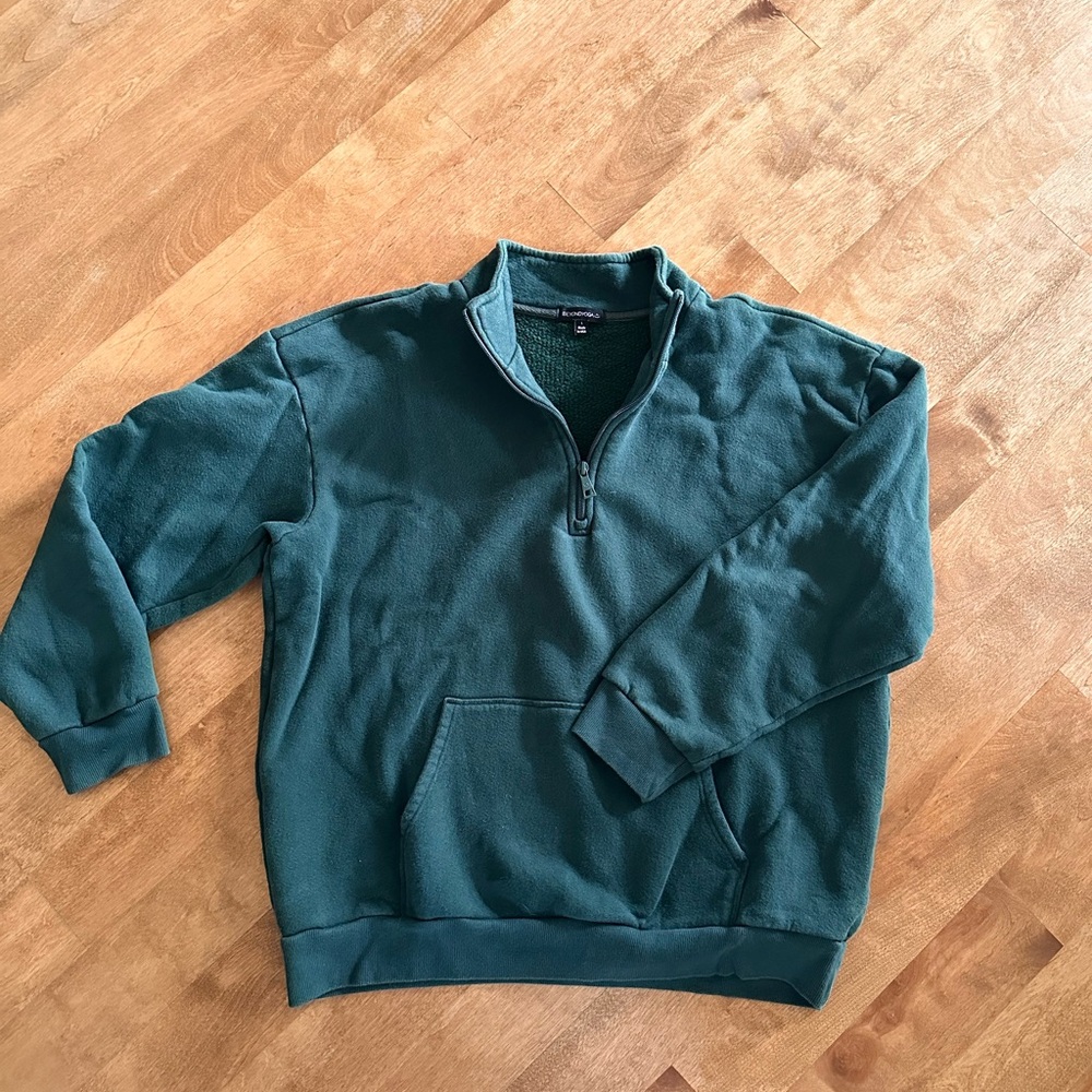 Beyond Yoga Forest Green Fleece Top